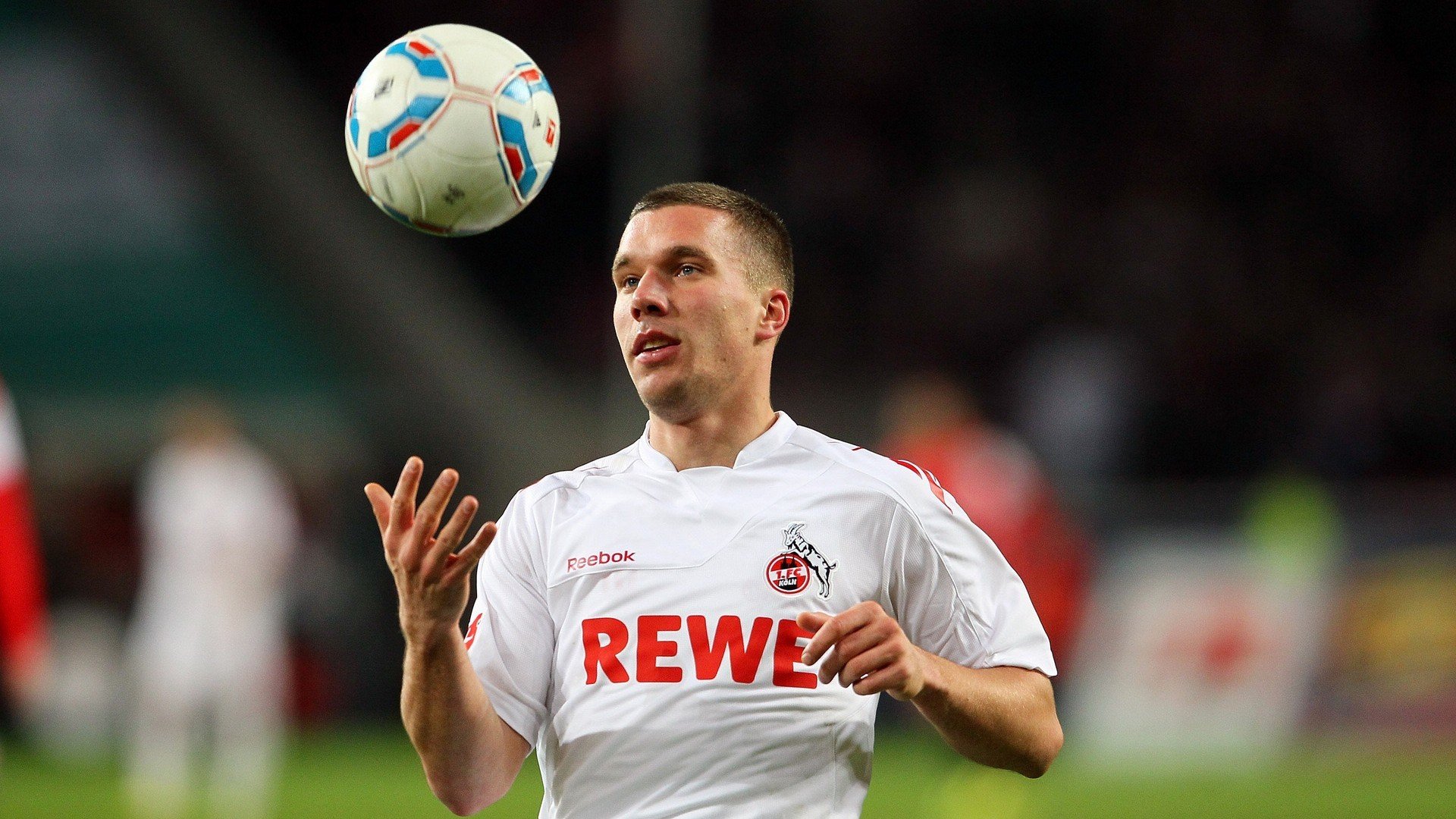 皇家社会锁定前三,连续佳绩令人振奋,皇家社会强不强