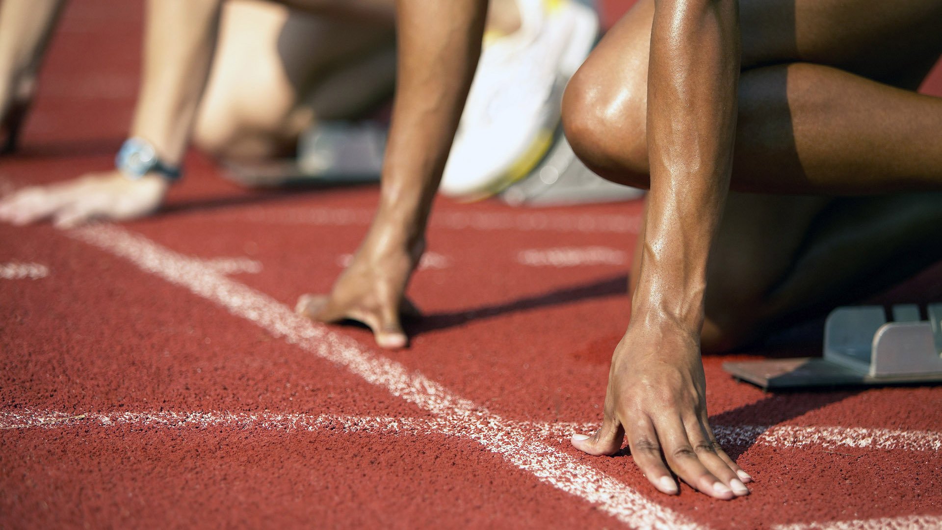 美国反曲弓男队在巴黎世锦赛中获得金牌，反曲弓世界冠军